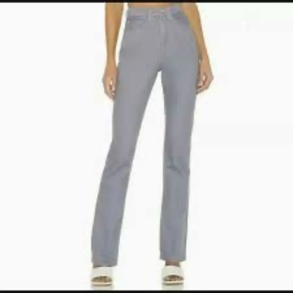 WeWoreWhat NWT Grey Baby Boot High Rise Boot Cut Jeans Sz 31‎